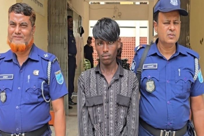 পলাশে কিশোরীকে সংঘবদ্ধ ধর্ষণ-গ্রেপ্তার ১